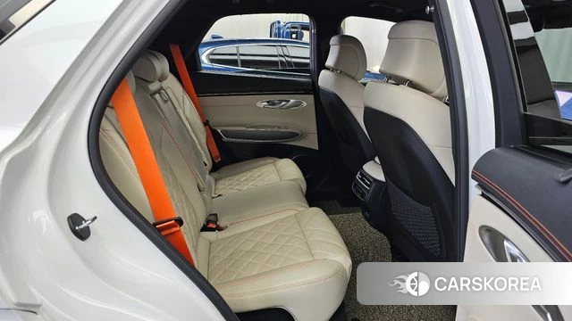 Genesis GV70 2025 Белый из Кореи, фото 3