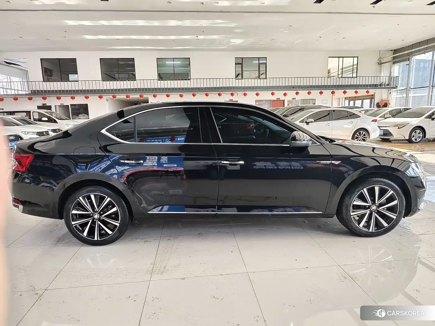 Skoda Superb 2023 Черный из Китая, фото 3