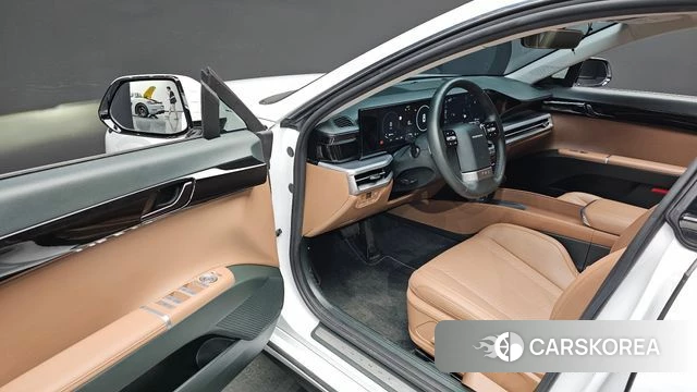 Hyundai Grandeur Hybrid (GN7) 2023 Белый из Кореи, фото 3
