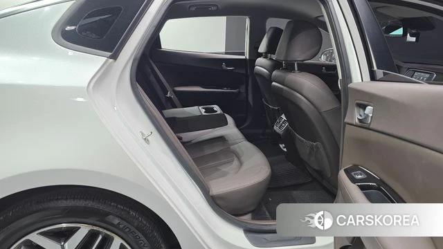 Kia The New K5 Hybrid 2nd generation 2019 Белый из Кореи, фото 3