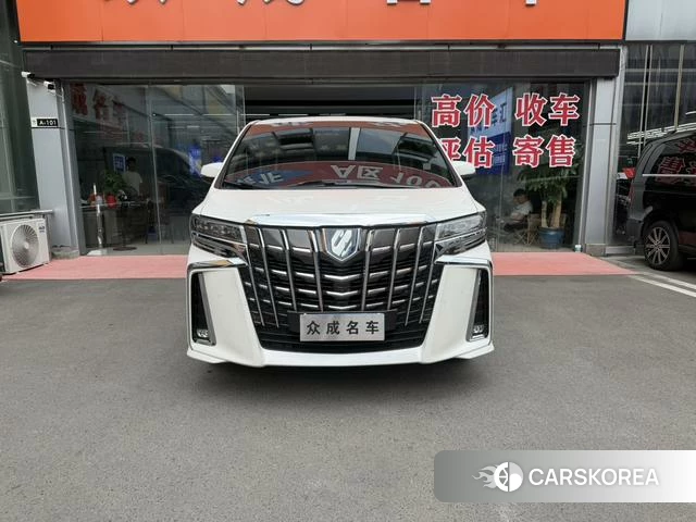 Toyota Alphard 2021 Белый из Китая, фото 3