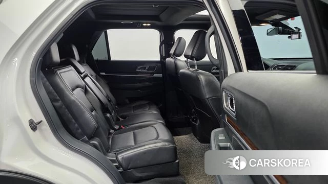 Ford Explorer 2019 Белый из Кореи, фото 3