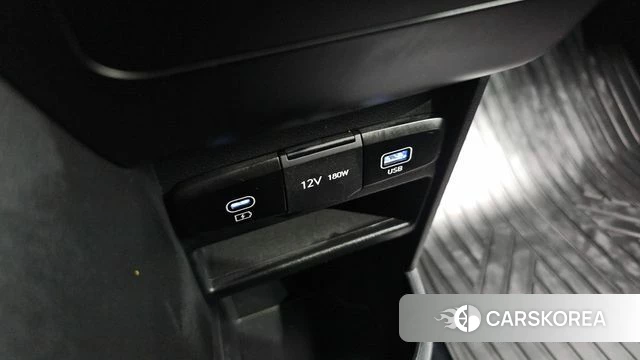Hyundai Staria 2024 Белый из Кореи, фото 3