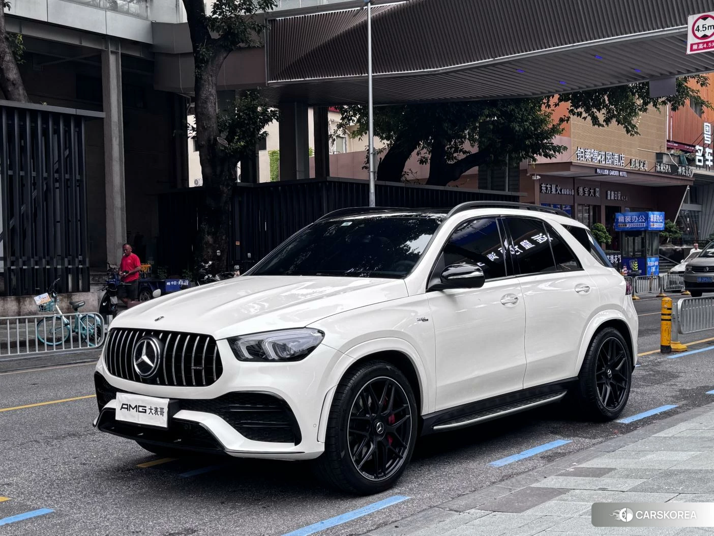 Mercedes-Benz AMG GLE 2022 Белый из Китая, фото 3