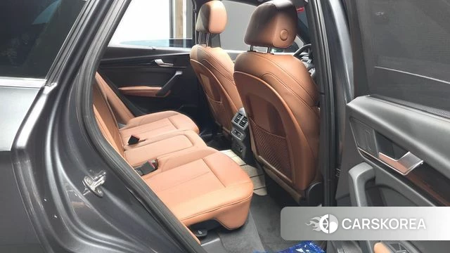 Audi Q5 (FY) 2024 Серый из Кореи, фото 3