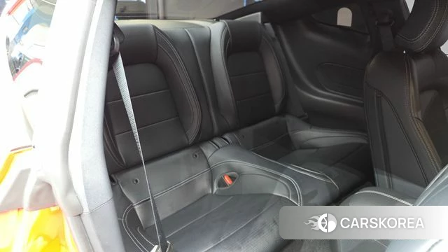 Ford Mustang 7th Generation 2025 Красный из Кореи, фото 3