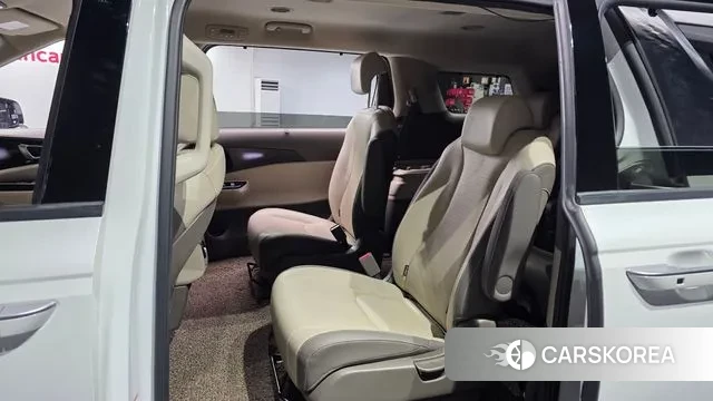 Kia Carnival 4th generation 2022 Белый из Кореи, фото 3
