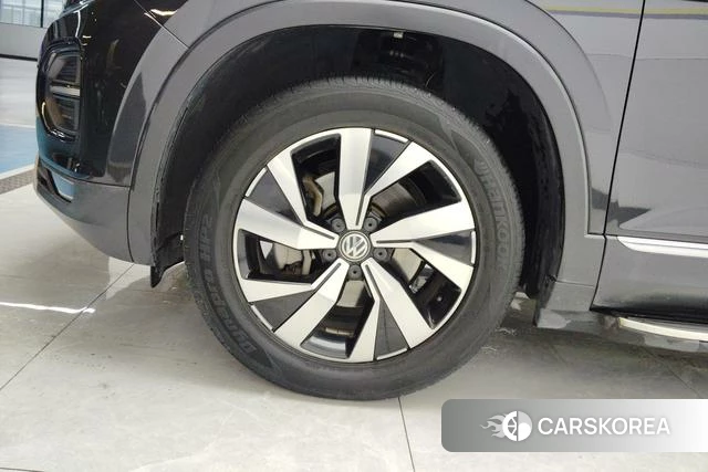 Volkswagen Tayron 2021 Черный из Китая, фото 3