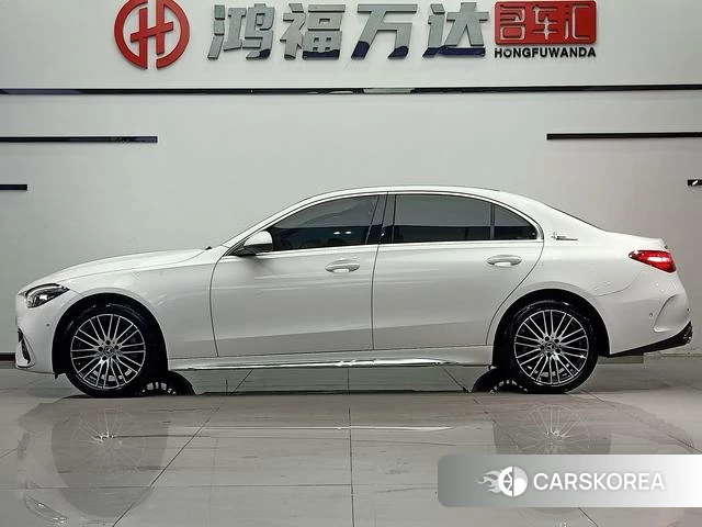 Mercedes-Benz C-class 2025 Белый из Китая, фото 3