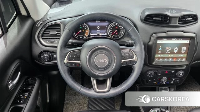 Jeep Renegade 2022 Белый из Кореи, фото 3