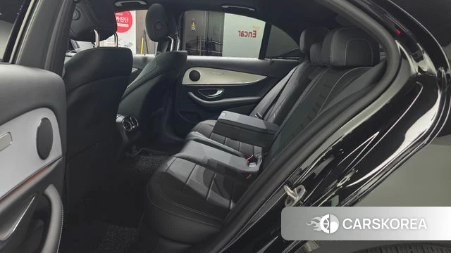 Mercedes-Benz E-Class W213 2021 Черный из Кореи, фото 3