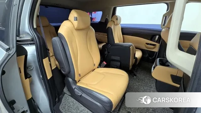 Kia Carnival 4th generation 2021 Серебристо-серый из Кореи, фото 3