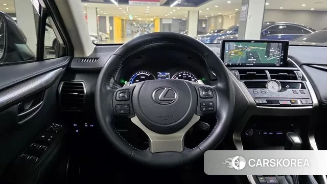 Lexus NX300h 2021 Серый из Кореи, фото 3