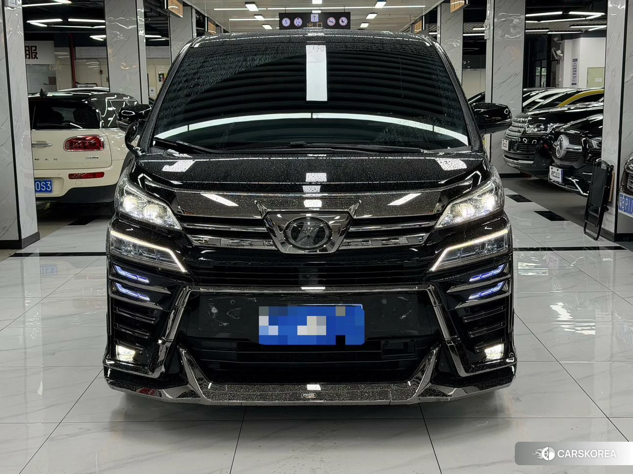 Toyota Vellfire 2021 Черный из Китая, фото 3