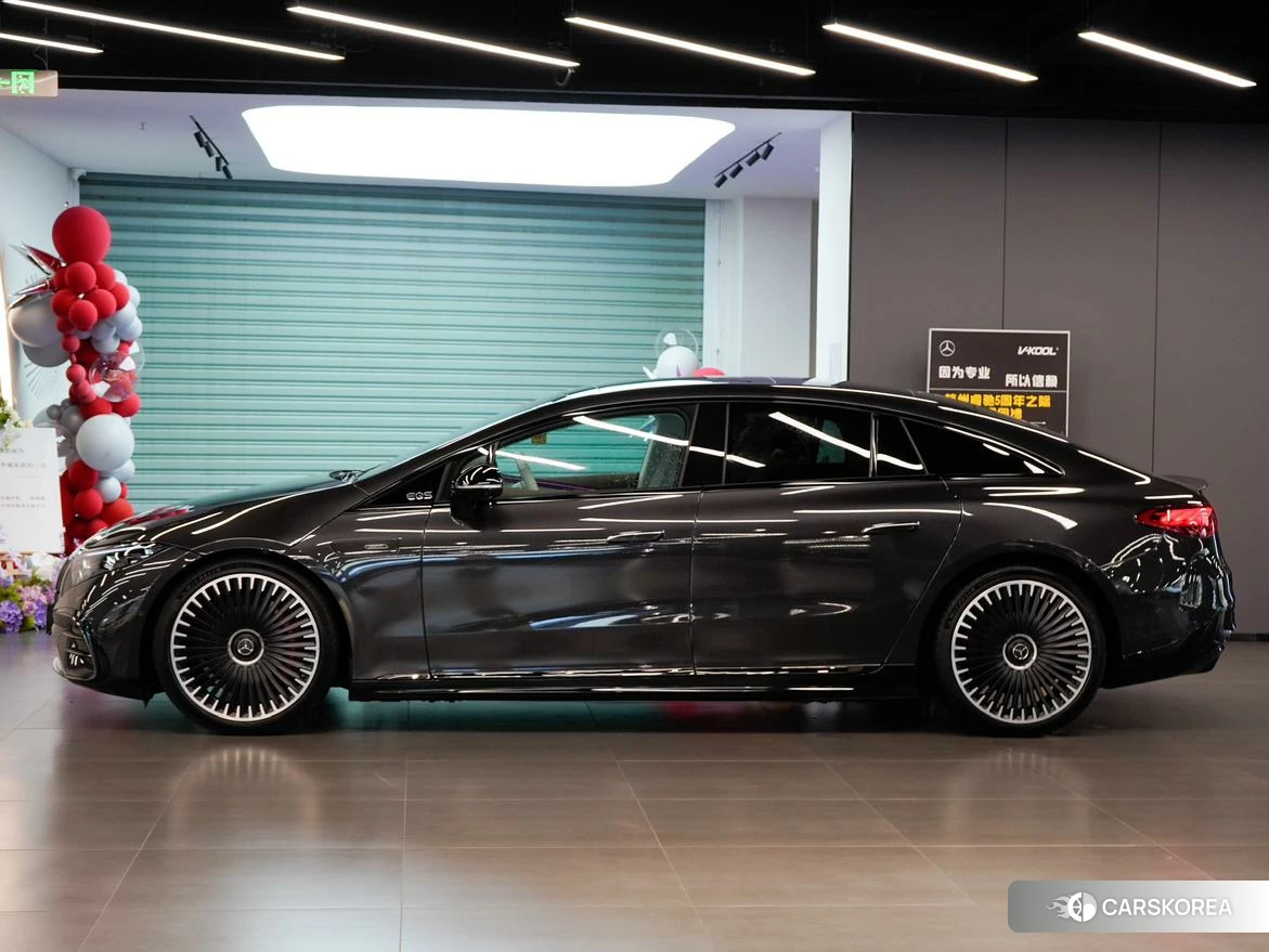Mercedes-Benz AMG EQS 2022 Темно-серый из Китая, фото 3