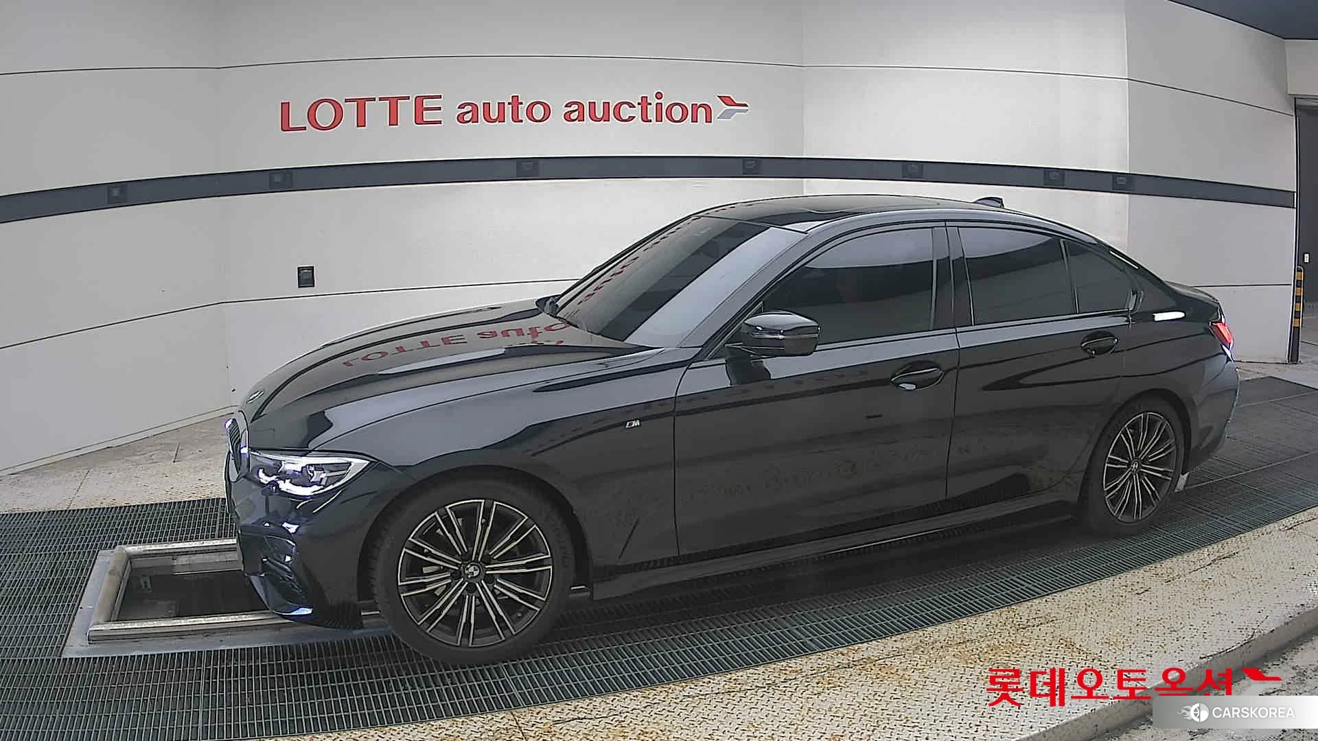 BMW  320i id 4989971 из Кореи 3