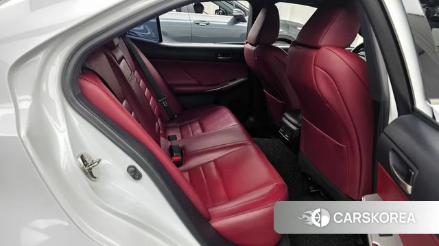 Lexus New IS300 2018 Белый из Кореи, фото 3