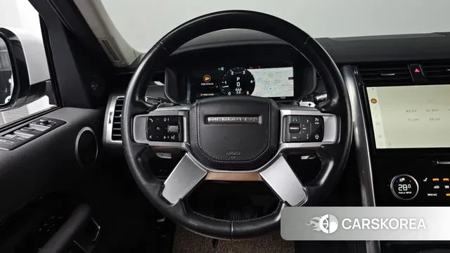 Land Rover Discovery 5 2022 Белый из Кореи, фото 3