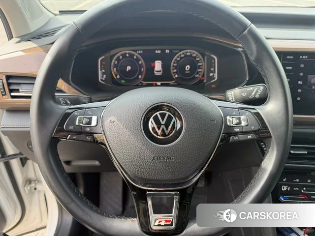 Volkswagen Tharu 2021 Белый из Китая, фото 3