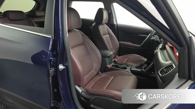 Kia Seltos 2020 Синий из Кореи, фото 3