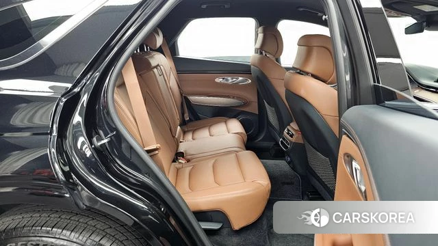 Genesis GV70 2023 Черный из Кореи, фото 3