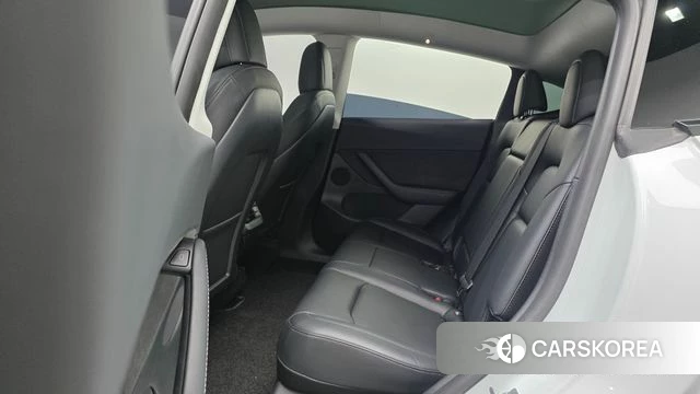 Tesla Model Y 2022 Белый из Кореи, фото 3