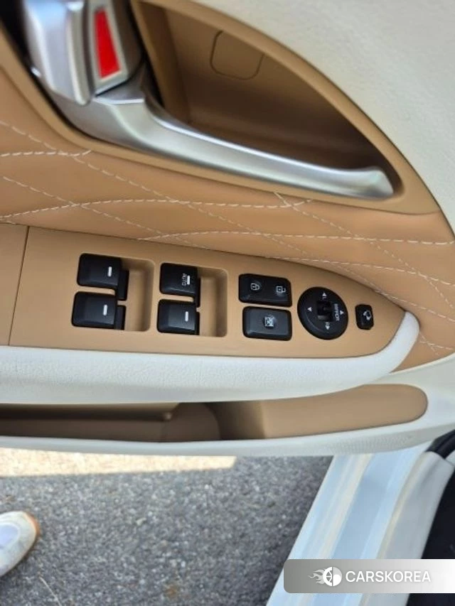 Kia The New Kia Ray 2023 Белый из Кореи, фото 3
