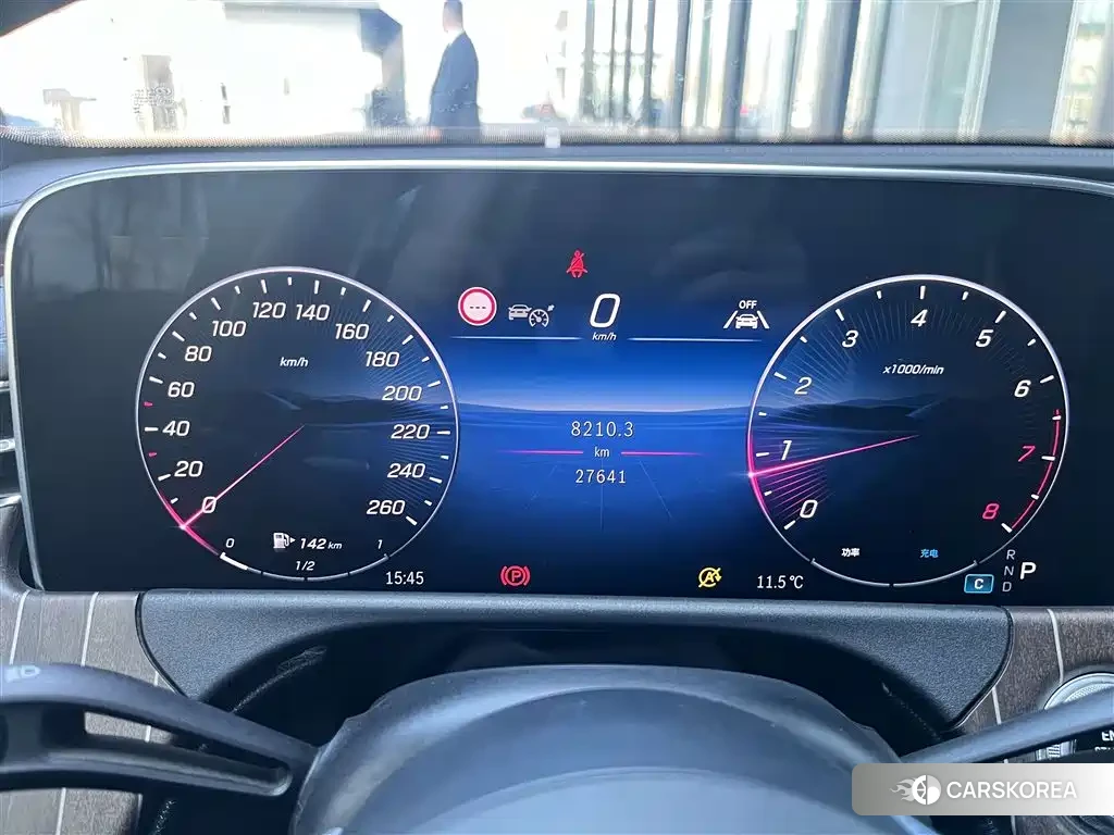 Mercedes-Benz E-Class 2024 Черный из Китая, фото 3