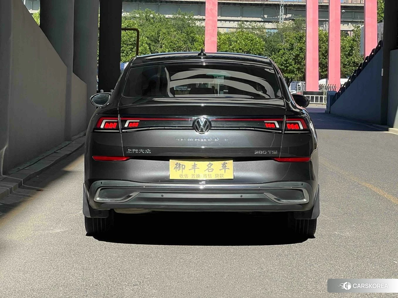 Volkswagen Lamando 2023 Темно-серый из Китая, фото 3