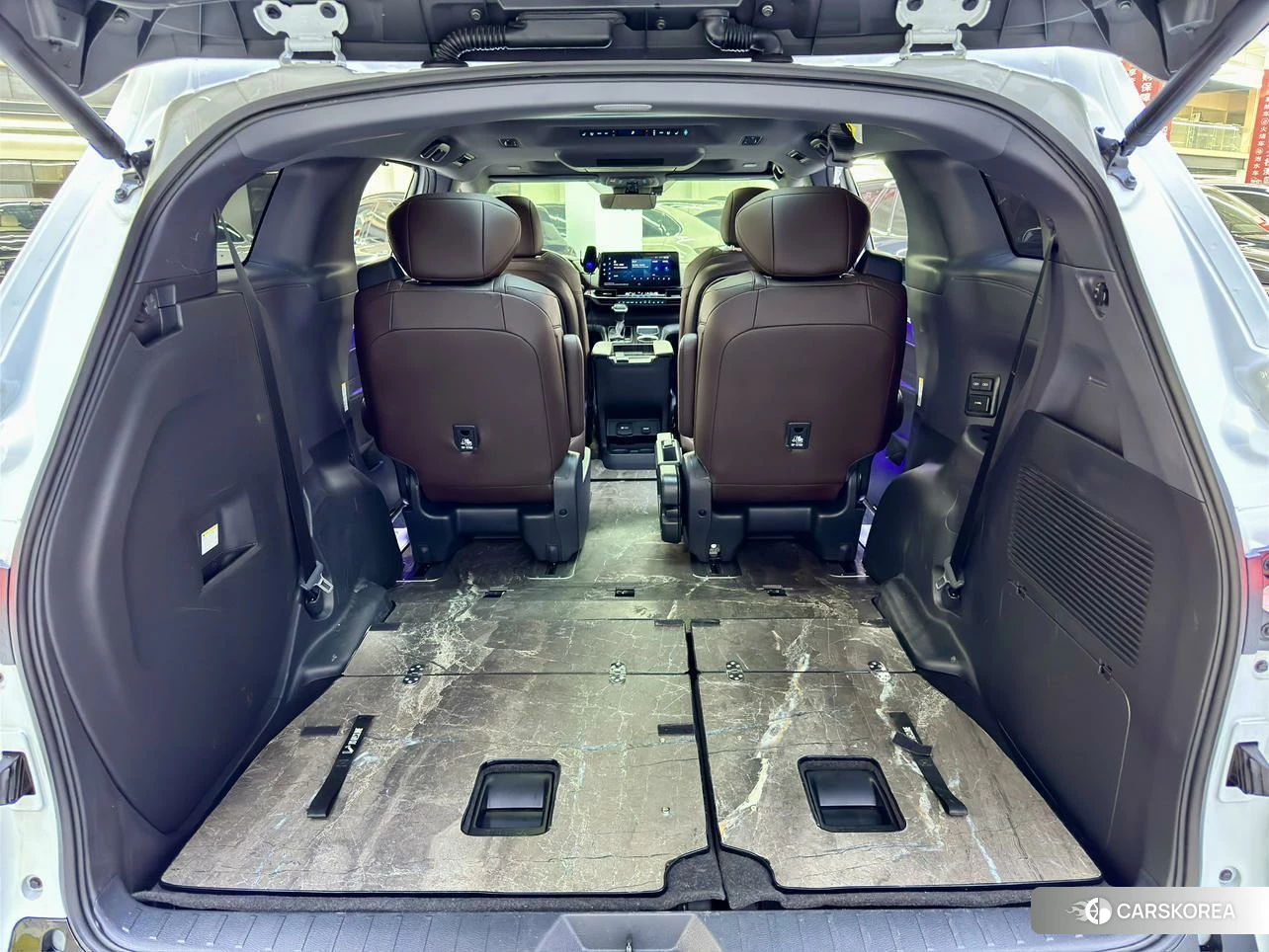 Toyota Sienna 2021 Белый из Китая, фото 3