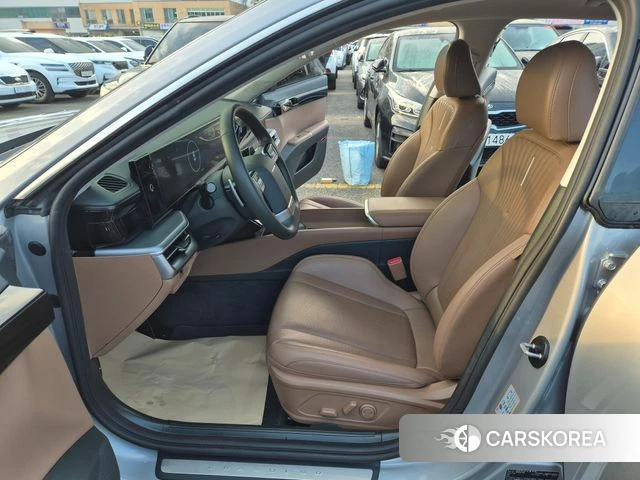 Hyundai Grandeur Hybrid (GN7) 2023 Серебристо-серый из Кореи, фото 3
