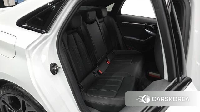 Audi A3 (8Y) 2026 Белый из Кореи, фото 3