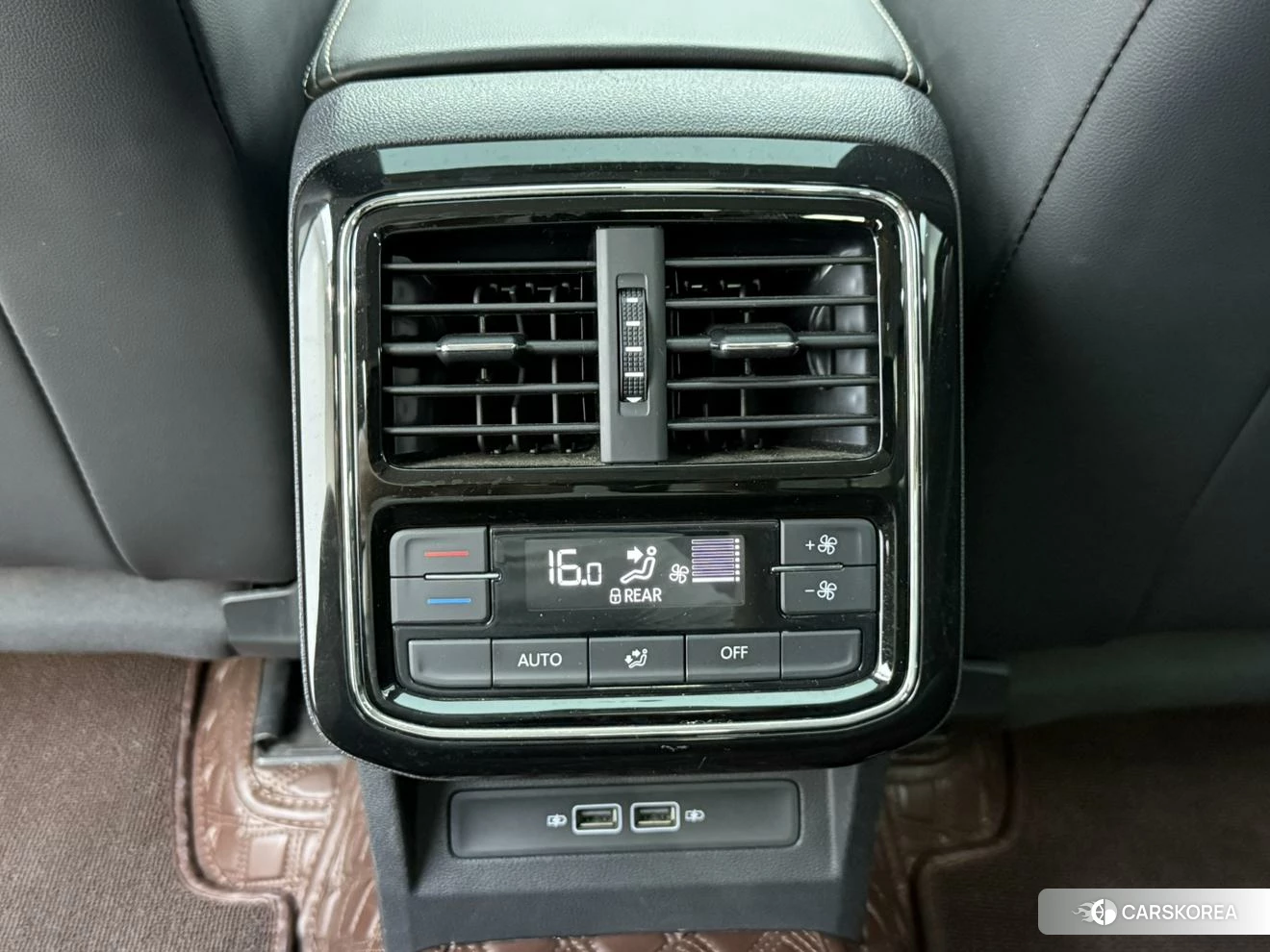 Volkswagen Passat 2021 Черный из Китая, фото 3