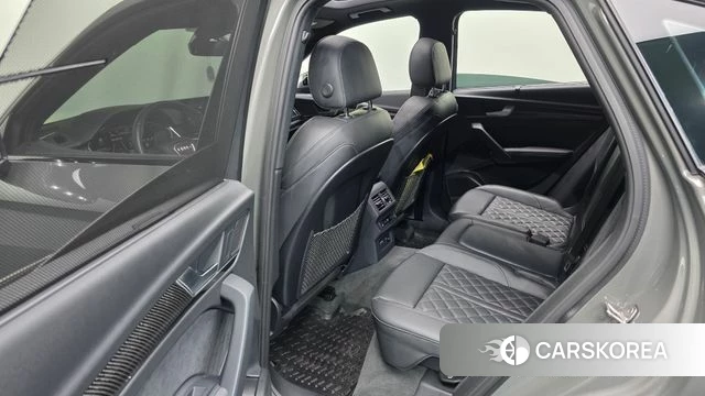 Audi SQ5 (FY) 2023 Серебристо-серый из Кореи, фото 4