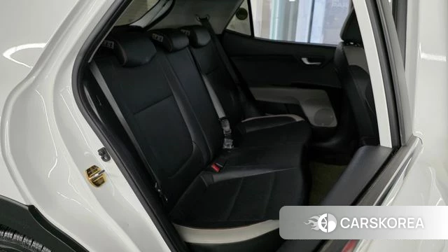 Kia Stonic 2020 Белый из Кореи, фото 3