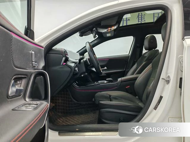 Mercedes-Benz A-Class 2023 Белый из Китая, фото 3
