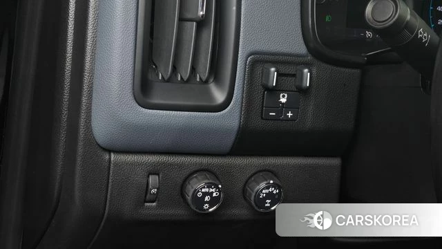 Chevrolet (GM Daewoo) Real New Colorado 2021 Черный из Кореи, фото 3