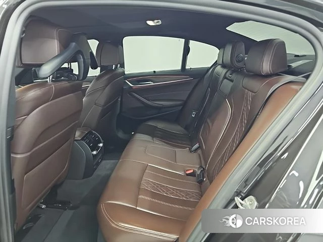 BMW 5 Series (G30) 2019 Серый из Кореи, фото 3