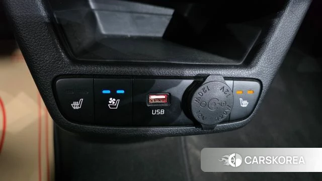 Kia The New Kia Ray 2023 Белый из Кореи, фото 3