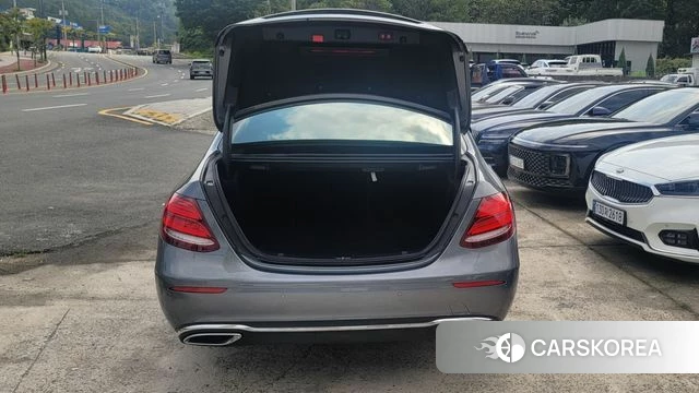 Mercedes-Benz E-Class W213 2020 Серый из Кореи, фото 3