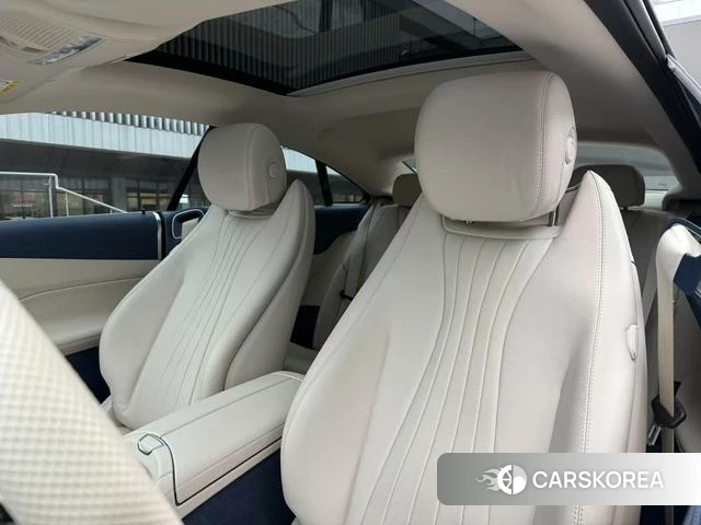 Mercedes-Benz E-Class 2023 Синий из Китая, фото 3