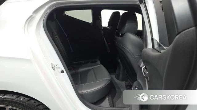 Hyundai Veloster (JS) 2019 Белый из Кореи, фото 3