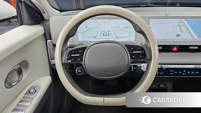 Hyundai Ionic 5 2022 Серебристо-серый из Кореи, фото 3