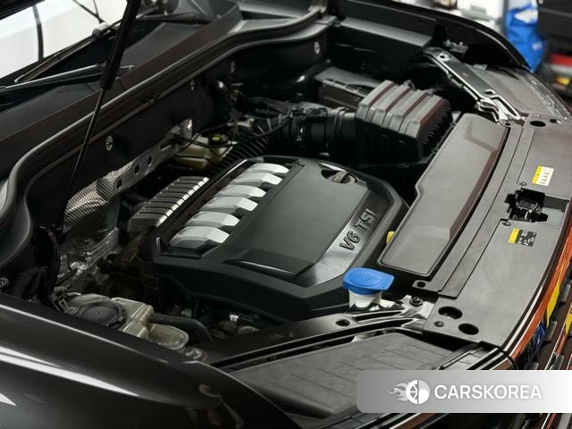 Volkswagen Teramont 2023 Темно-серый из Китая, фото 3