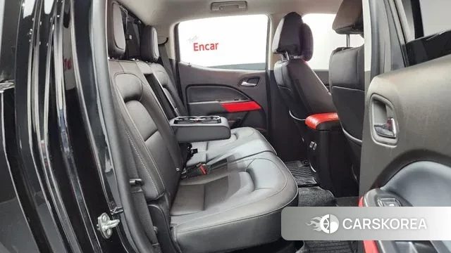 Chevrolet (GM Daewoo) Real New Colorado 2021 Черный из Кореи, фото 3
