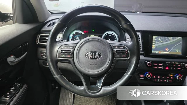 Kia Niro 2018 Белый из Кореи, фото 3