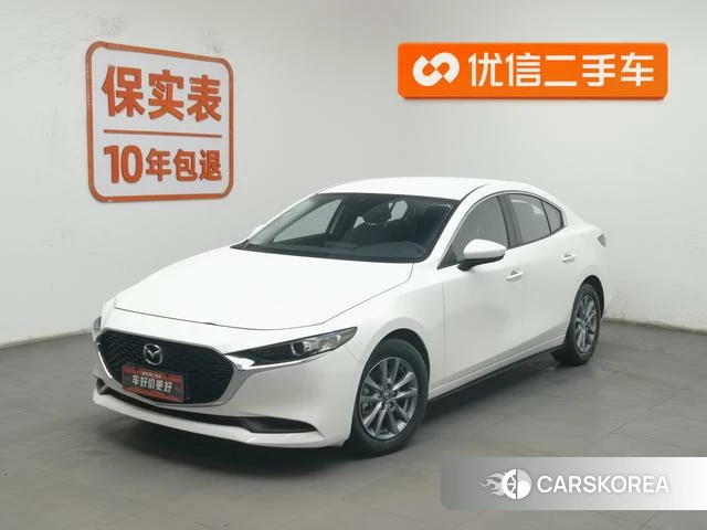 Mazda 3 2024 Белый из Китая, фото 3