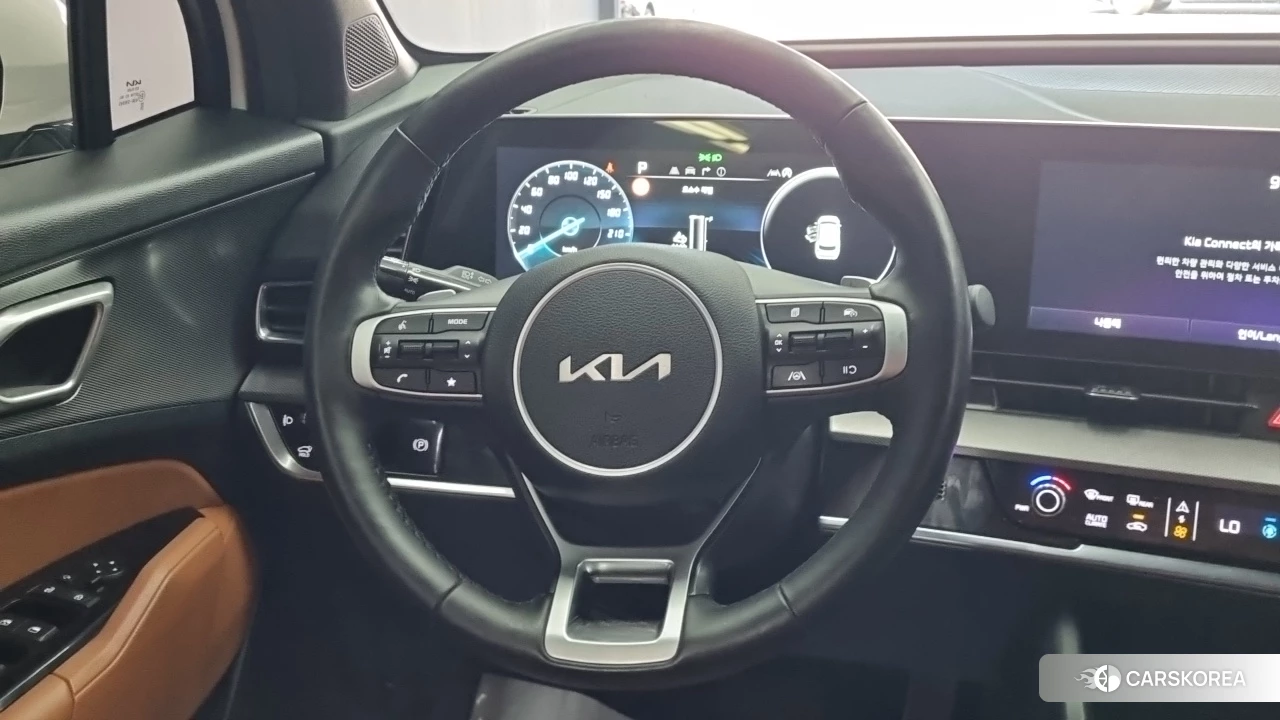 Kia Sportage 5th Generation 2022 Белый из Кореи, фото 3
