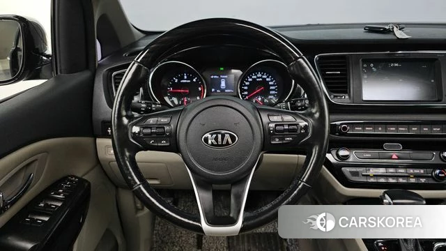 Kia The New Carnival 2018 Черный из Кореи, фото 3