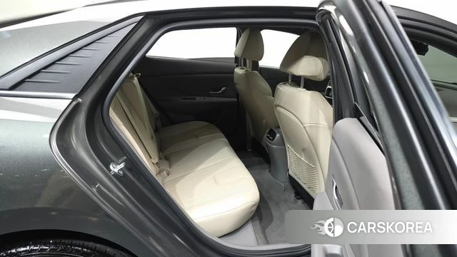 Hyundai Avante (CN7) 2023 Серый из Кореи, фото 3